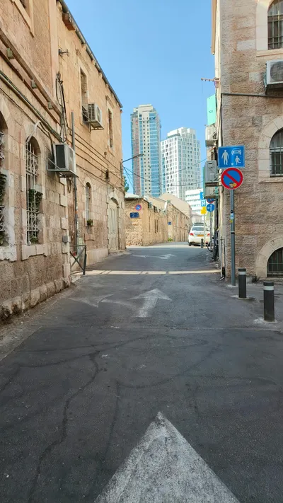 Jerusalem - Other Jerusalem Photos - pexels-danielrosehill-33979800.jpg